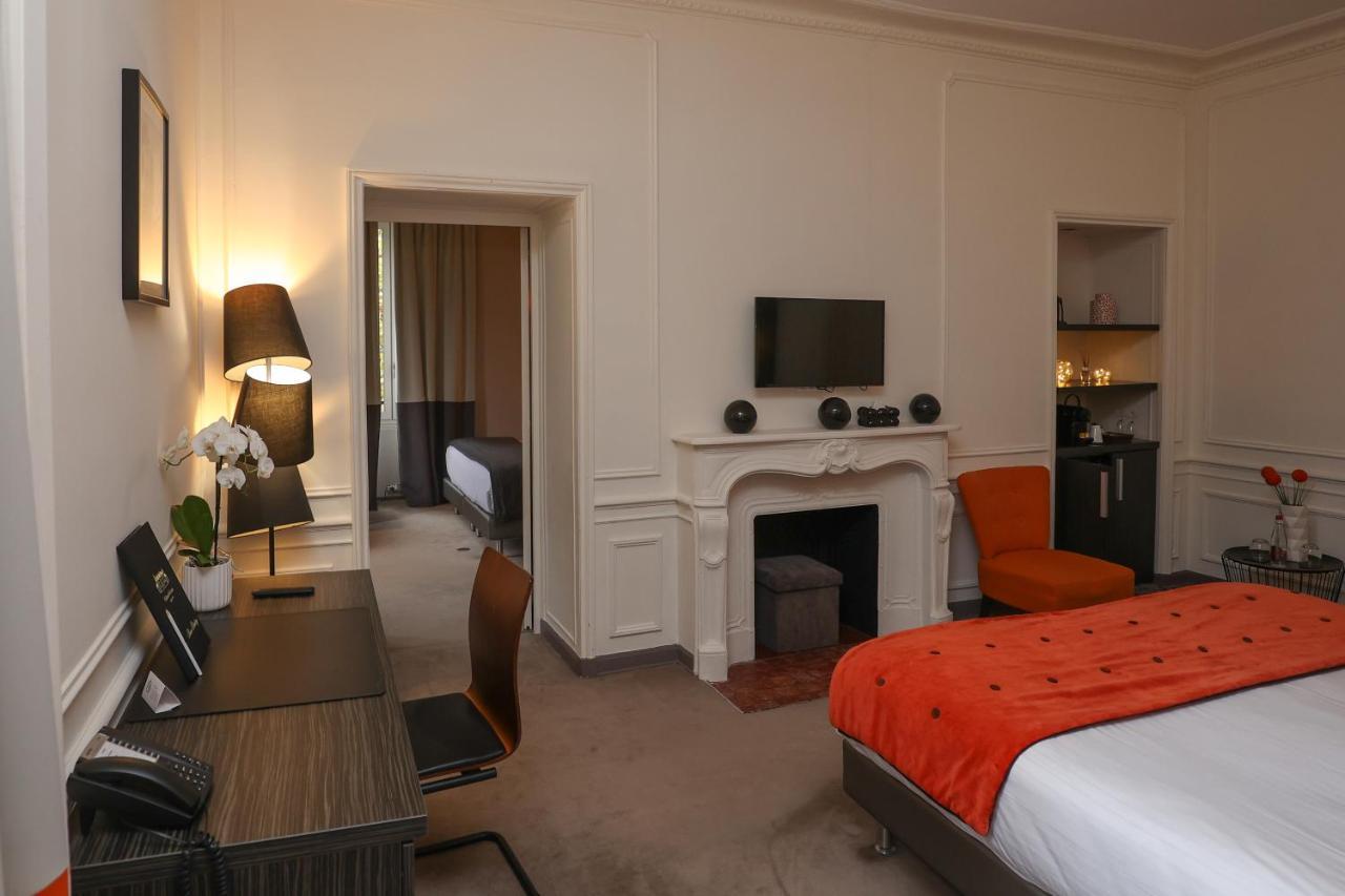 Hotel Chateau De Lacan Бриве-ла-Гаилларде Экстерьер фото